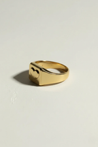 Amour Signet Ring