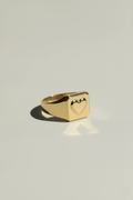 Amour Signet Ring