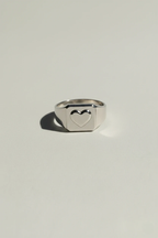 Amour Signet Ring