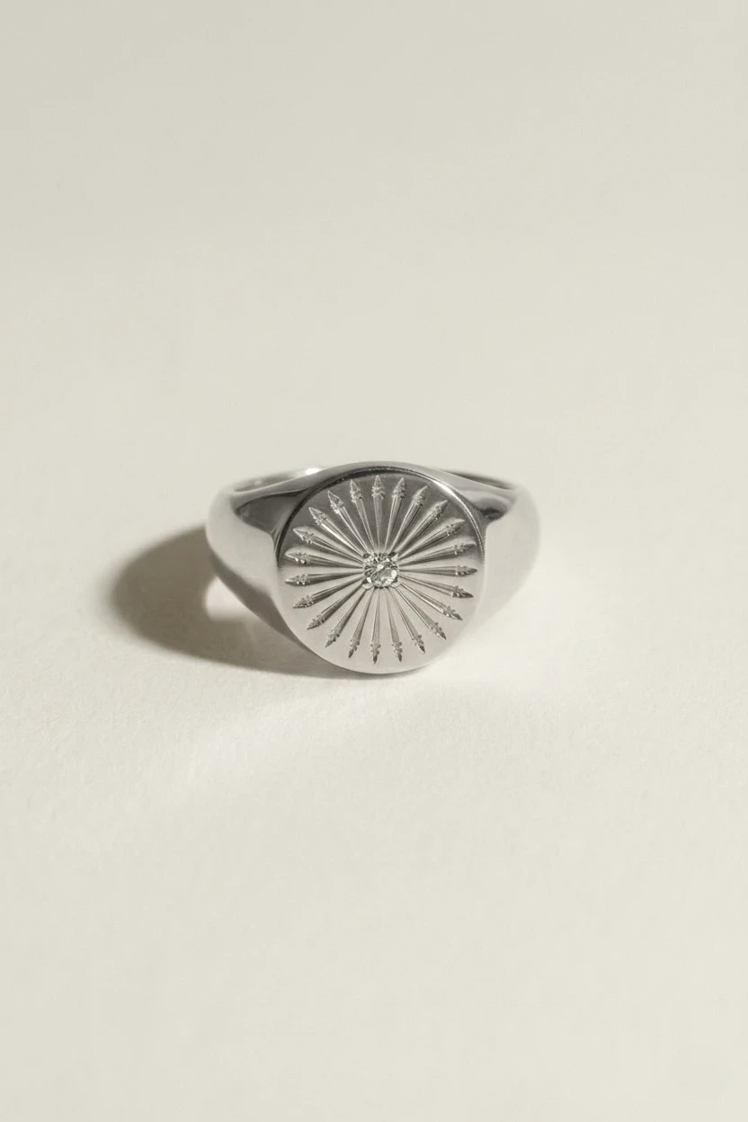 Soleil Signet Ring